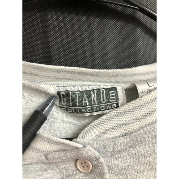 Vintage 80’s- Gitano Gray and Cream, pink trim sweatshirt - Picture 2 of 5